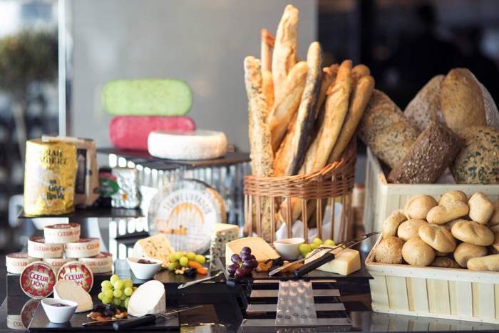 Scenic River Cruises, Scenic Sapphire & Diamond Crystal Dining 2.jpg